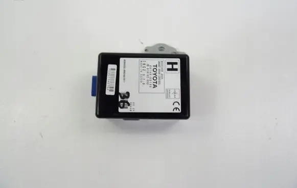 Toyota Yaris Door control unit/module 897400D100
