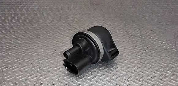 Volkswagen Touran I Vacuum valve 051133459A