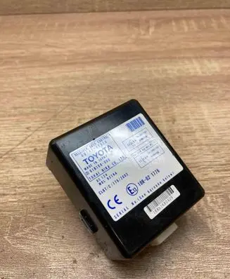 Toyota Corolla Verso AR10 Door control unit/module 897410F010