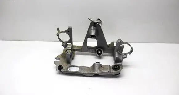 BMW iX3 G08 A/C compressor mount bracket 5B31E6001 5B31E60