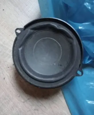 Renault Clio II Front door speaker 8200167235