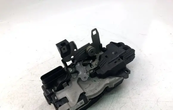 Volvo S90, V90 Rear door lock 31462456