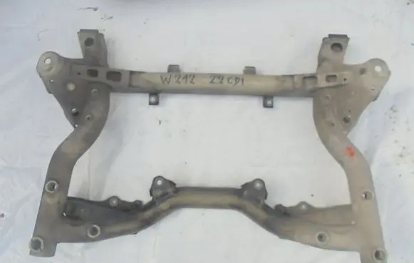 Mercedes-Benz E W212 Front subframe a2127412580