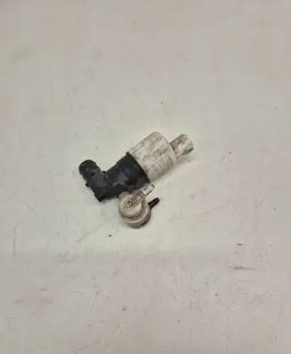 Volvo V60 Windscreen/windshield washer pump AV6117K634AA BK2117K524BA