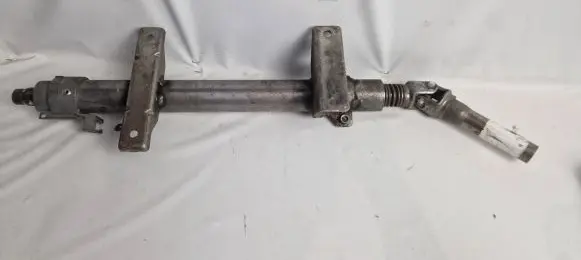 Mercedes-Benz Sprinter W906 Steering wheel axle set A9064600816