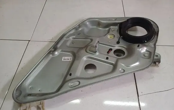 Hyundai Sonata Sliding door window regulator with motor