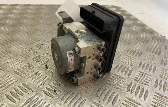 Mercedes-Benz GLC X253 C253 ABS Pump A2539011400