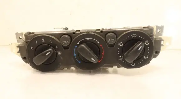 Ford Focus Interior fan control switch 