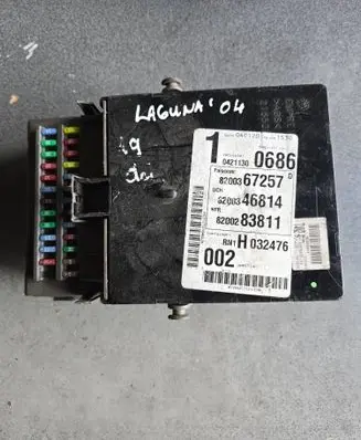 Renault Laguna II Fuse module 8200283811 8200367257 8200346814
