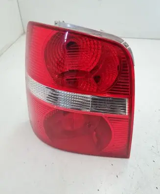 Volkswagen Touran I Rear/tail lights 1T0945095G 1T0945111E