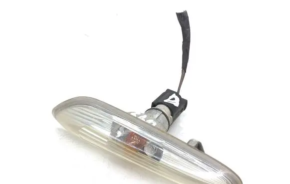 BMW 5 E60 E61 Front fender indicator light 4185