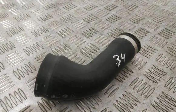 BMW 5 GT F07 Intercooler hose/pipe 7575407