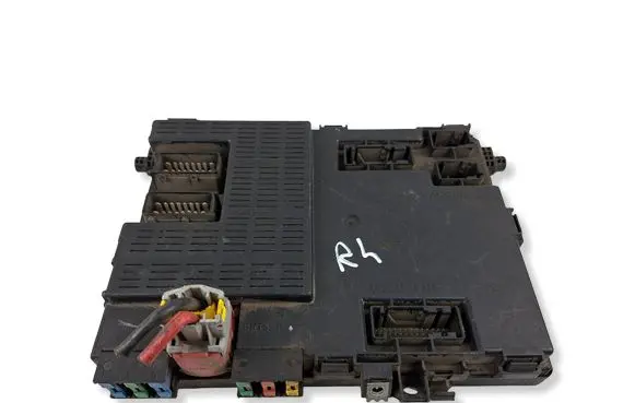 Citroen Xsara Fuse module 9649491080 730Q8512