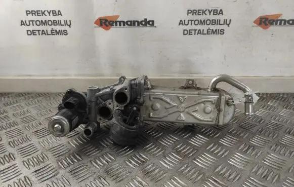 Skoda Superb B6 (3T) EGR valve cooler 03L131512BL