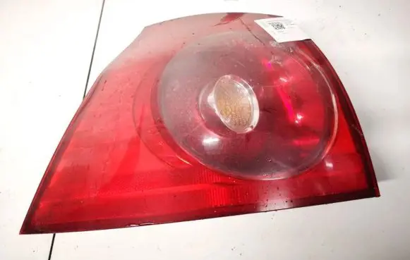 Volkswagen Golf V Rear/tail lights 1k6945111c 1k6945095j