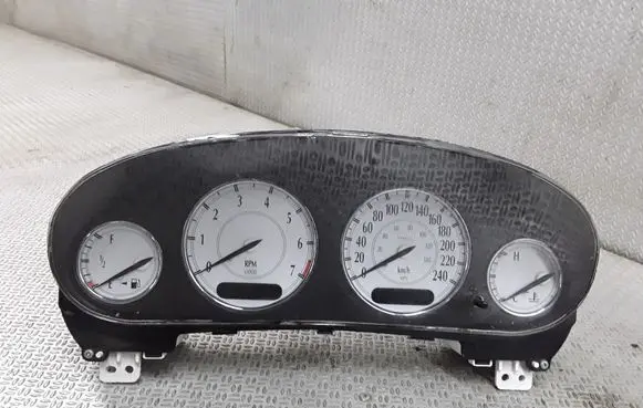 Chrysler 300M Speedometer (instrument cluster) L411AC