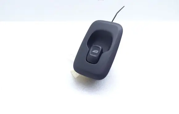 Volvo V70 Electric window control switch 30658696