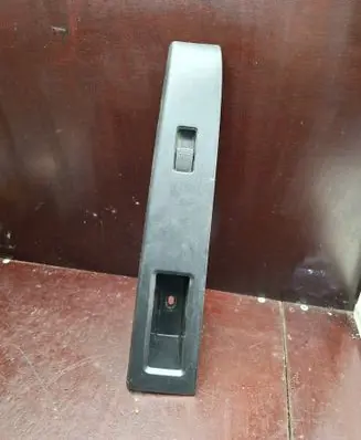 Mazda 5 Electric window control switch CC3366370A