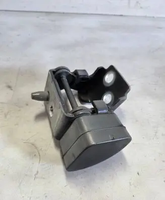 Citroen C5 Front door upper hinge