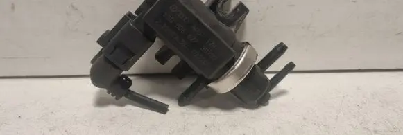 Volkswagen Transporter - Caravelle T4 Turbo solenoid valve 1J0906627 72290320 02T205