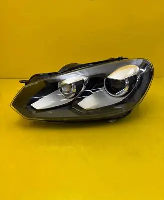 Volkswagen Golf VI Headlight/headlamp 5K1941751C