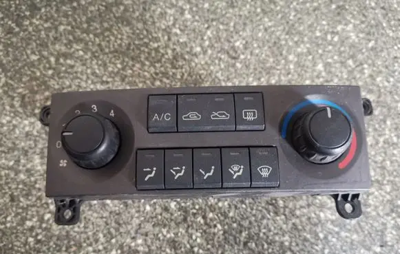 Hyundai Sonata Climate control unit