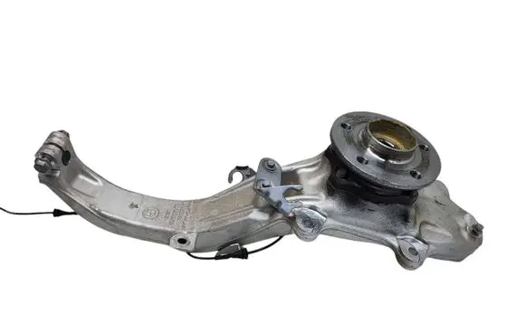 BMW X7 G07 Front wheel hub spindle knuckle 6876656 3121 22877110