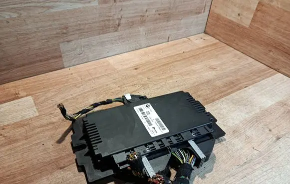 BMW 1 E81 E87 Light module LCM 9175650 5323408G1