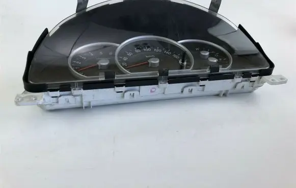 KIA Sorento Speedometer (instrument cluster) 940133E260 H2079