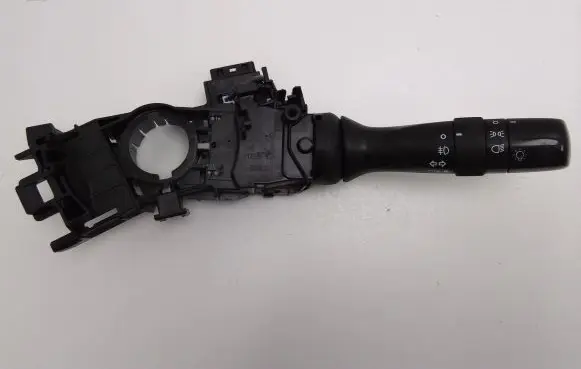 Toyota Yaris Light switch 173832
