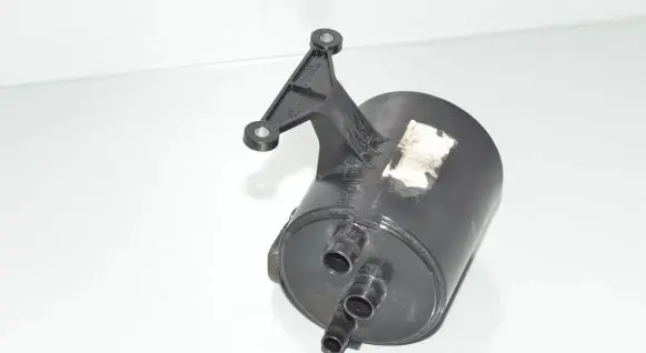 BMW X1 E84 Active carbon filter fuel vapour canister 6764046 16136764046