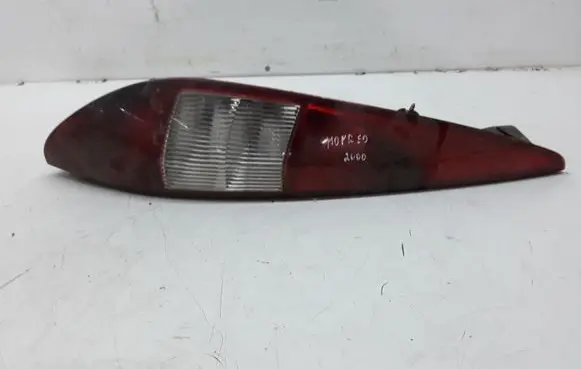 Ford Mondeo Mk III Rear/tail lights