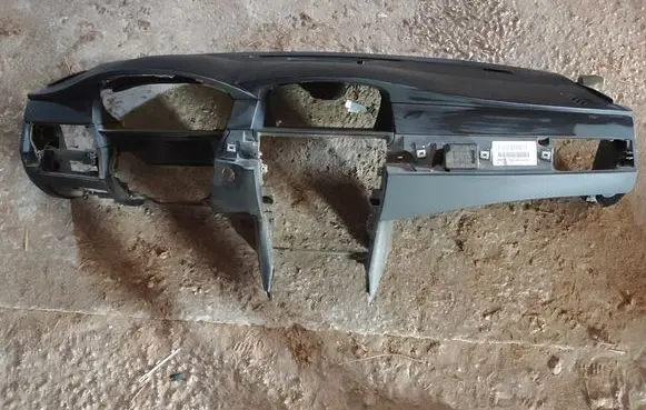 BMW 5 E60 E61 Dashboard 6960812 06B062RB0120E