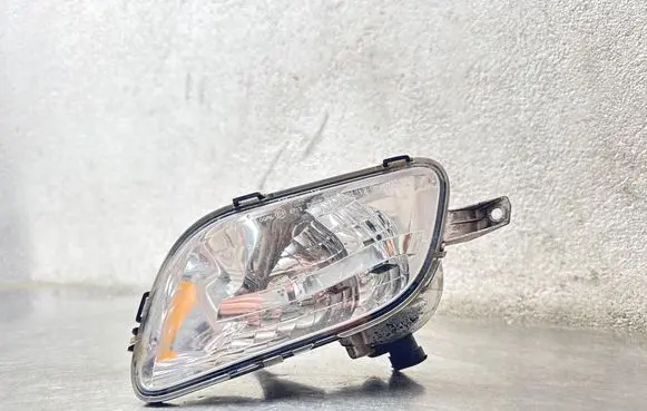 Volvo V70 Front fog light 31410321 7650100000 T4UVA