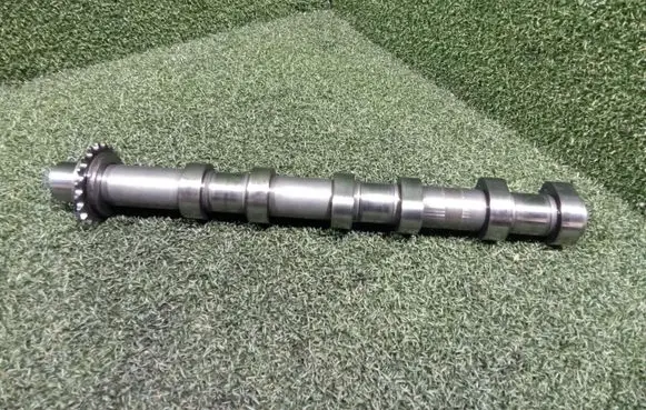 Jaguar XF X250 Camshaft 4R8Q6A270AB 080150703