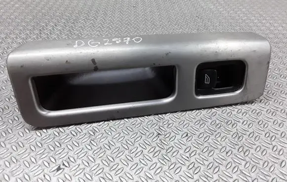 Volvo S40 Electric window control switch 30774163