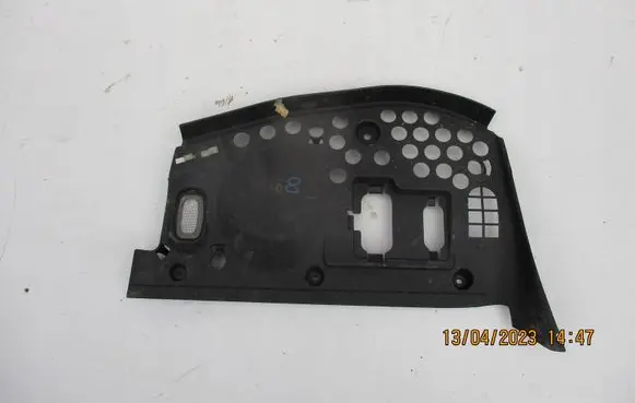 BMW 2 Active Tourer U06 Radio/GPS head unit trim A1666800607