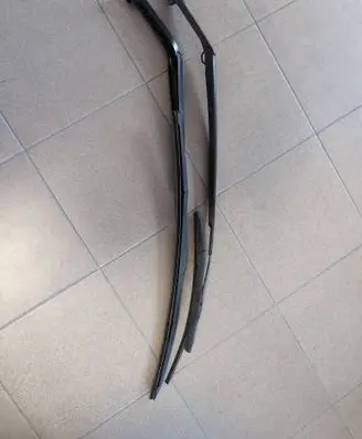 Toyota bZ4X Windshield/front glass wiper blade 8521142240 8522142240
