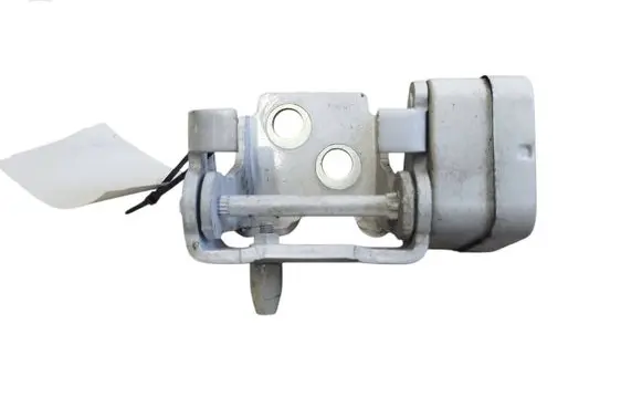 Citroen C5 Front door upper hinge A047905