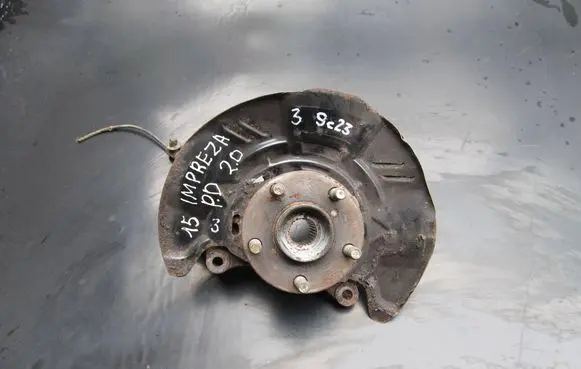 Subaru Impreza IV Front wheel hub