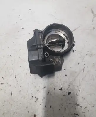Volkswagen Golf V Engine shut-off valve 03G128063G A2C53249824