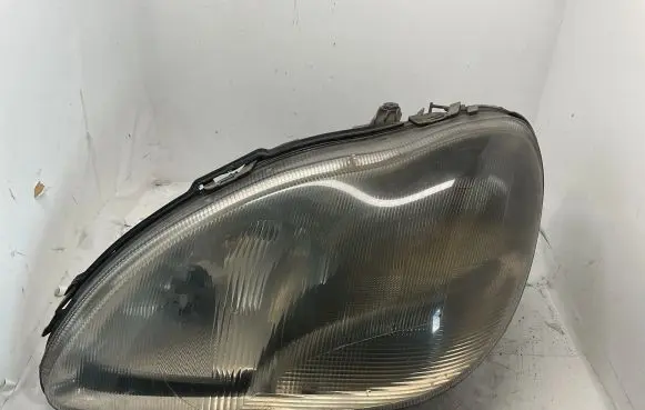 Mercedes-Benz S W220 Headlight/headlamp