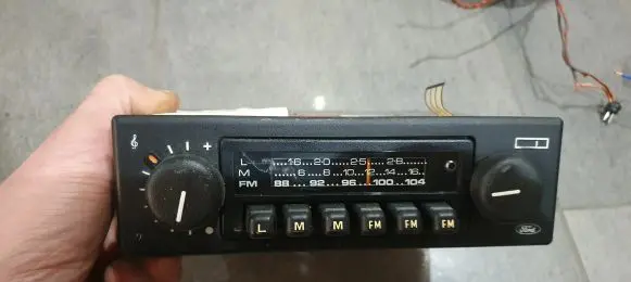 Ford Fiesta Radio/CD/DVD/GPS head unit 84AB18K810 P34 D144634