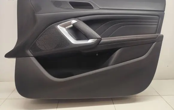 Peugeot 308 Front door card panel trim 98283618XJ 2389283XXJ
