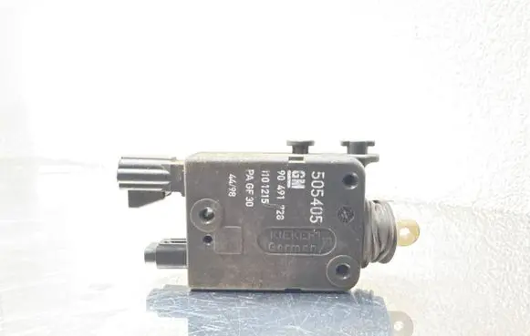 Opel Zafira A Central locking motor 505405 90491728 1101215