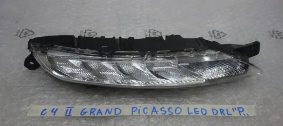 Citroen C4 II Picasso Headlight/headlamp 9676036280 89209001 B78ED3