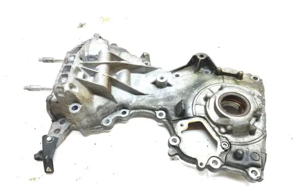Suzuki Swift II Timing chain cover 
