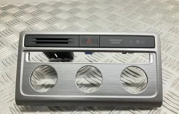 Volkswagen Golf Sportsvan Climate control/heater control trim 510819039C 510819075C