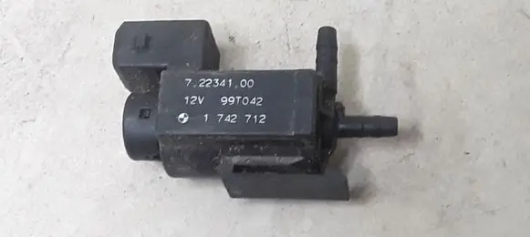 BMW 5 E39 Turbo solenoid valve 1742712