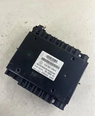 Volkswagen Touareg I Comfort/convenience module 05066523 7L6937049K